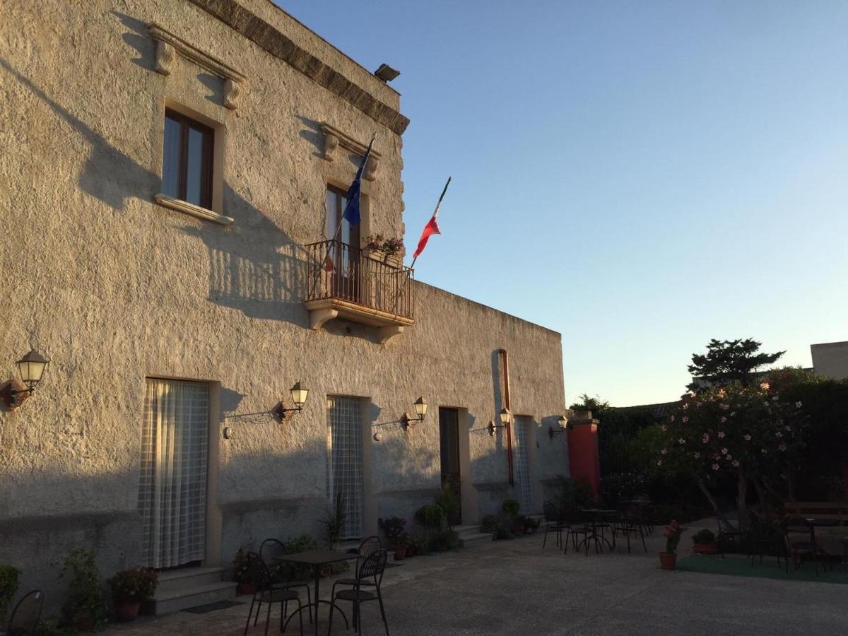 Baglio Bellavista Bed and Breakfast Torre Nubia Eksteriør billede