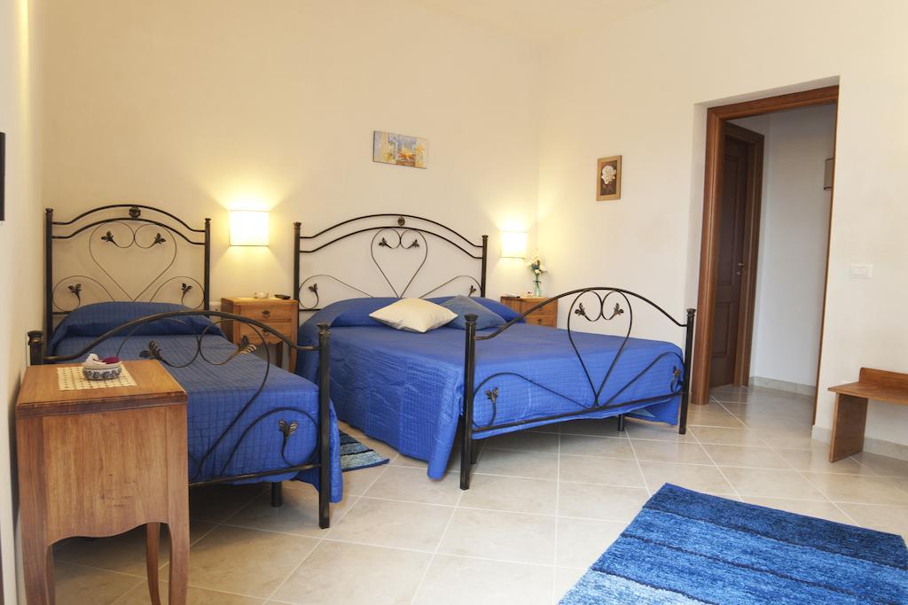 Baglio Bellavista Bed and Breakfast Torre Nubia Værelse billede